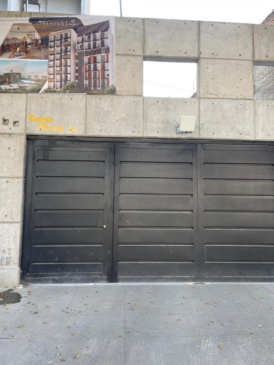 グアダラハラDepa Familiar Centrico Gdl Con Estacionamientoアパートメント エクステリア 写真